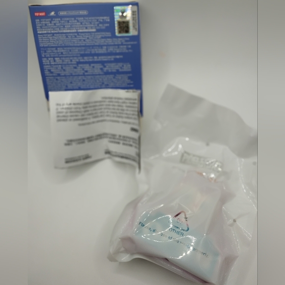 Labubu Collectible Magnet Figure "Milk" - Picture 2 of 2